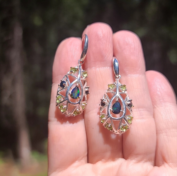 Peridot & Black opal 925 sterling silver earrings - Picture 5 of 8